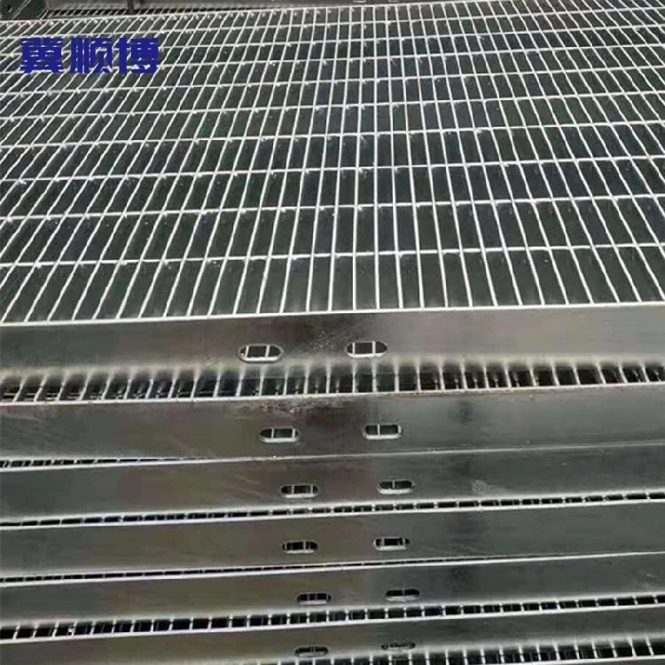 5-PV walkway grating